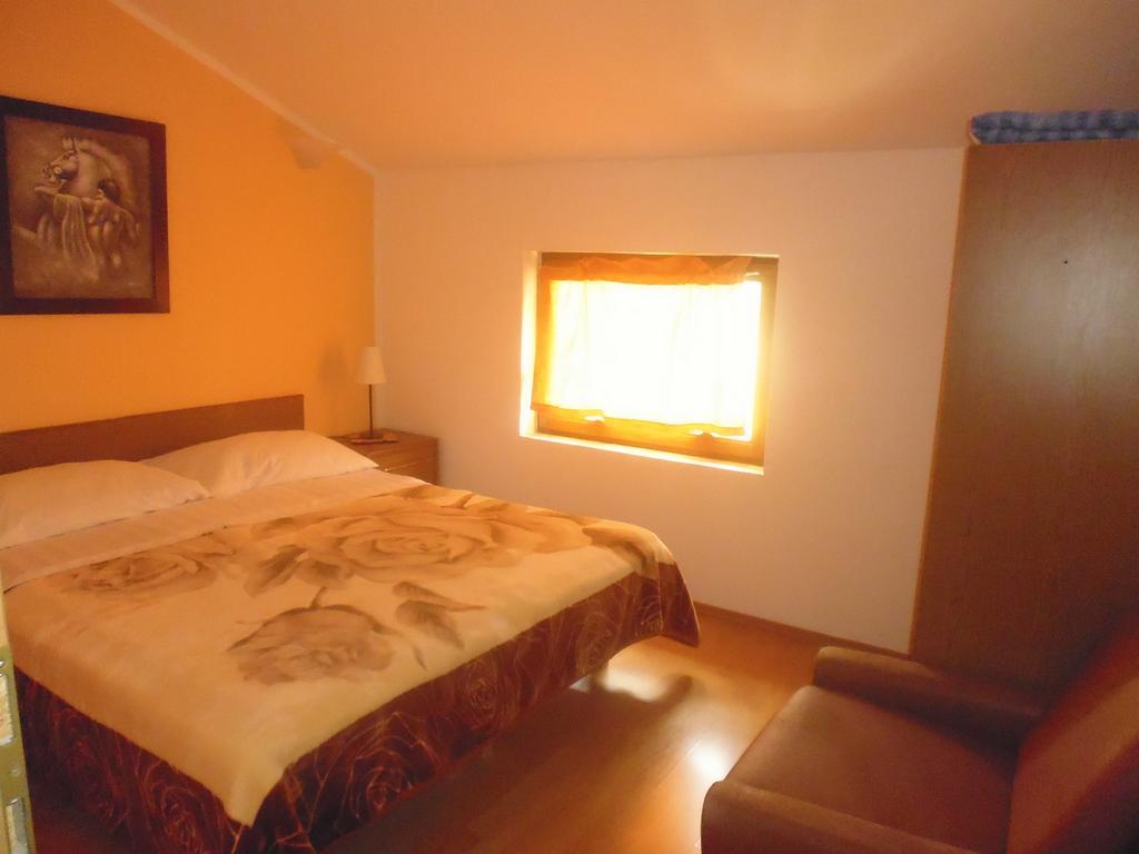 Apartments Jadranka Povile Novi Vinodolski Cameră foto