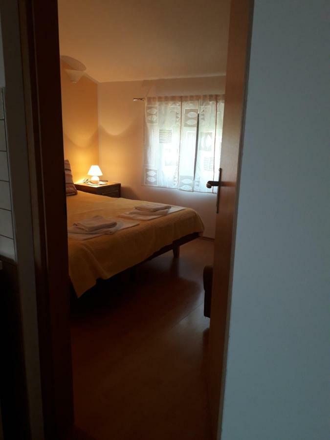 Apartments Jadranka Povile Novi Vinodolski Exterior foto